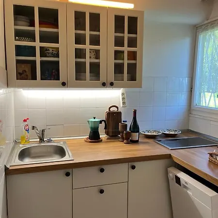 Apartment Rozsako Balatonalmadi